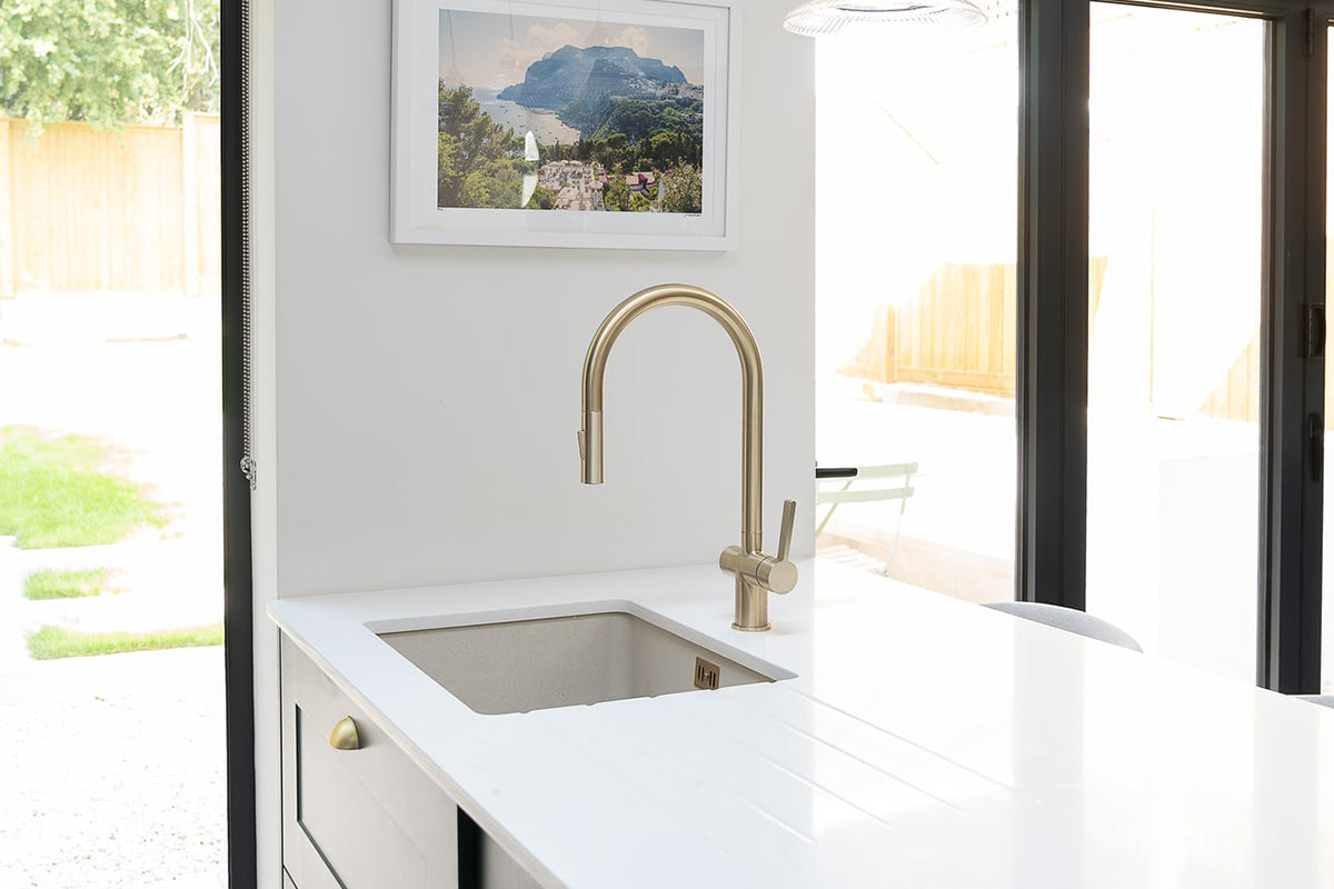 Kitchen-Island-with-overflow-sink