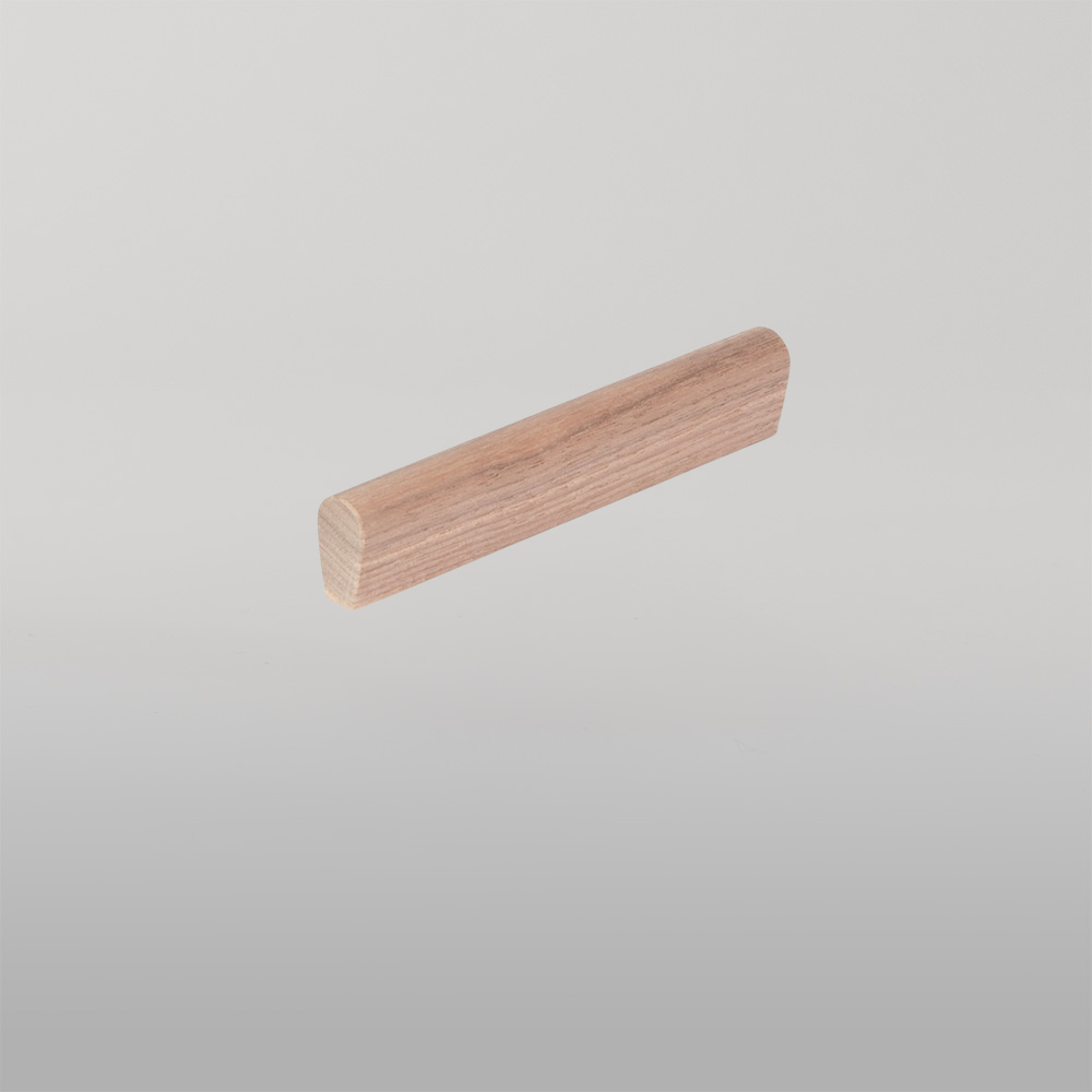 Momo Airlie Timber Pull Handle 150mm Raw Walnut