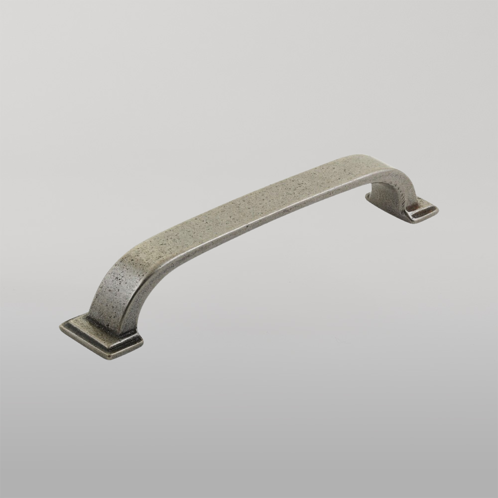 Momo Windsor D Handle 160mm Pewter