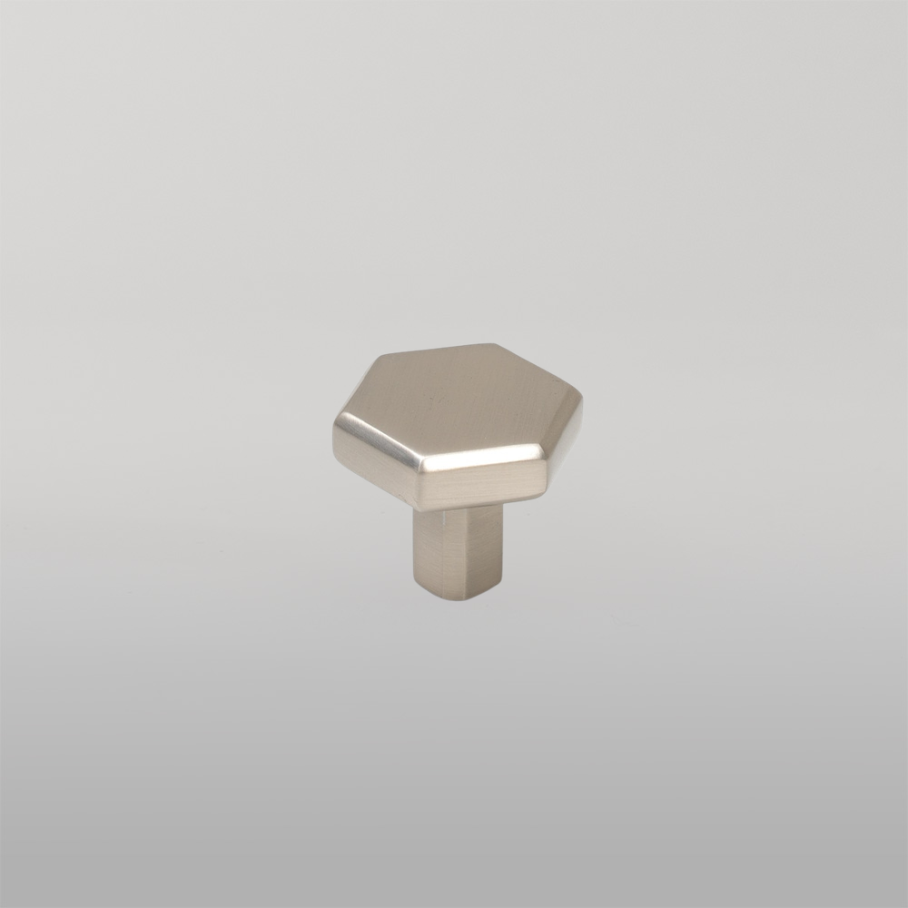 Momo Hendrix Knob 32mm Dull Brushed Nickel