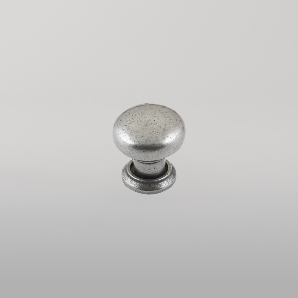 Momo Bordeaux Round Knob 35mm Pewter