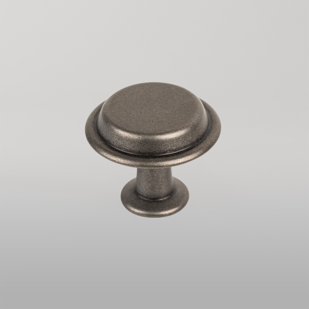 Momo Land Knob 40mm Pewter