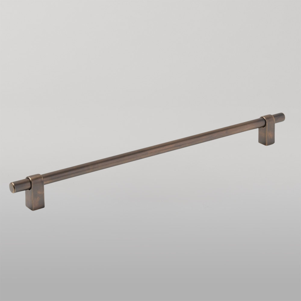 Momo Maida Bar Handle 320mm Antique Brass