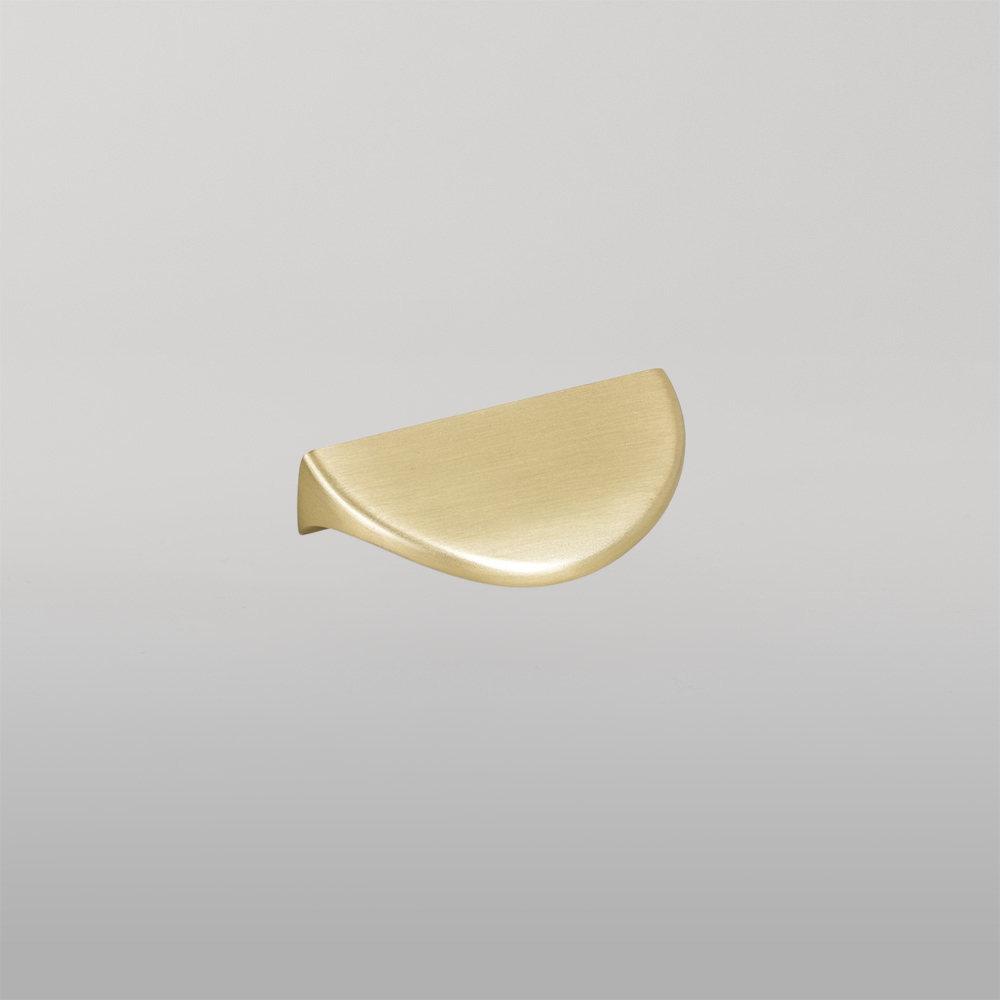 Momo Nick Pull Handle 32mm Brushed Matte Brass