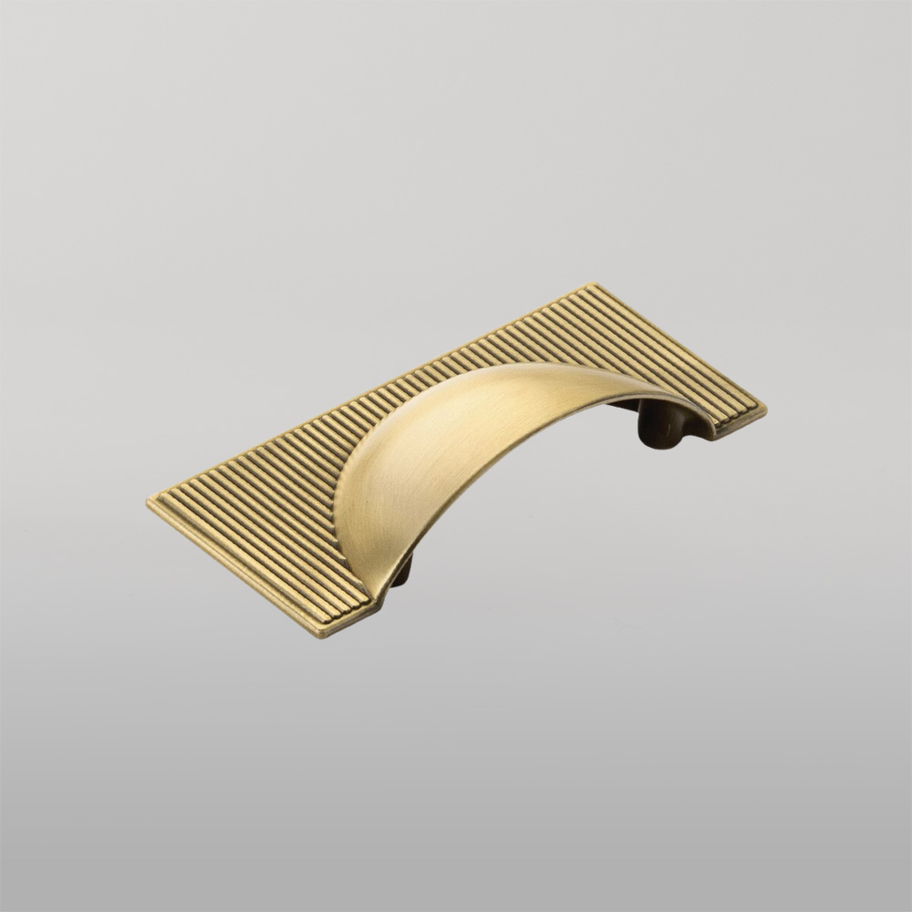 Momo Barrington Cup Pull 64mm Matte Brass