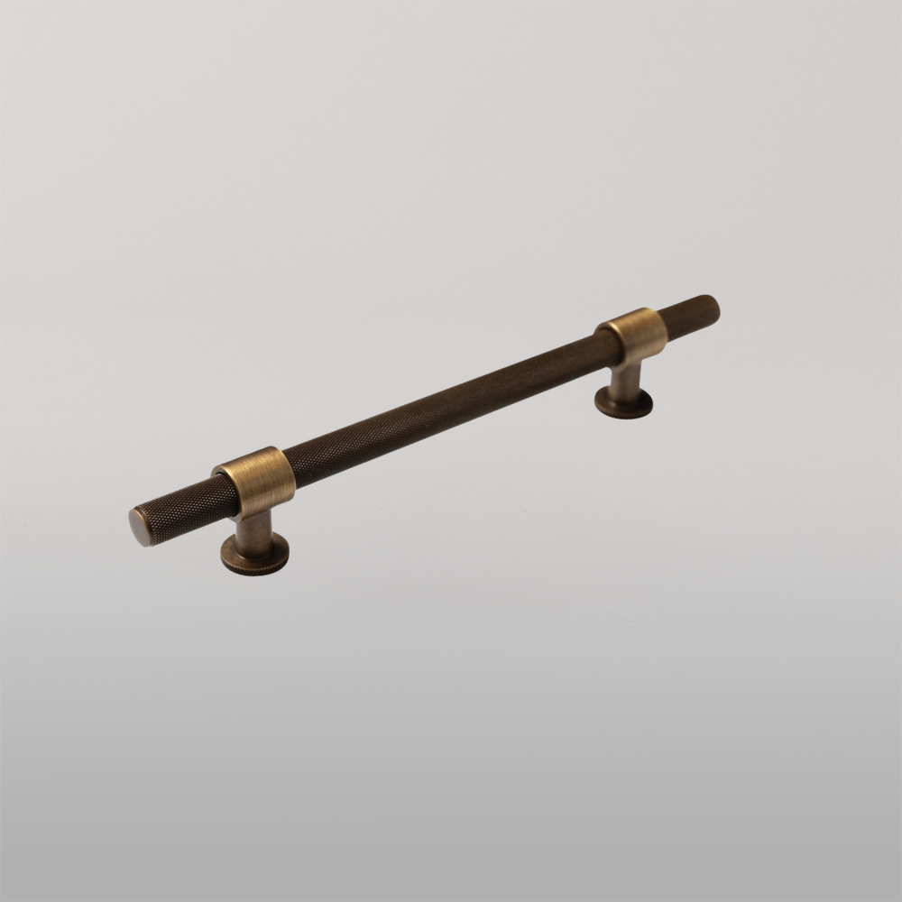 Momo Belgravia Solid Brass Bar Pull 160mm Bronze