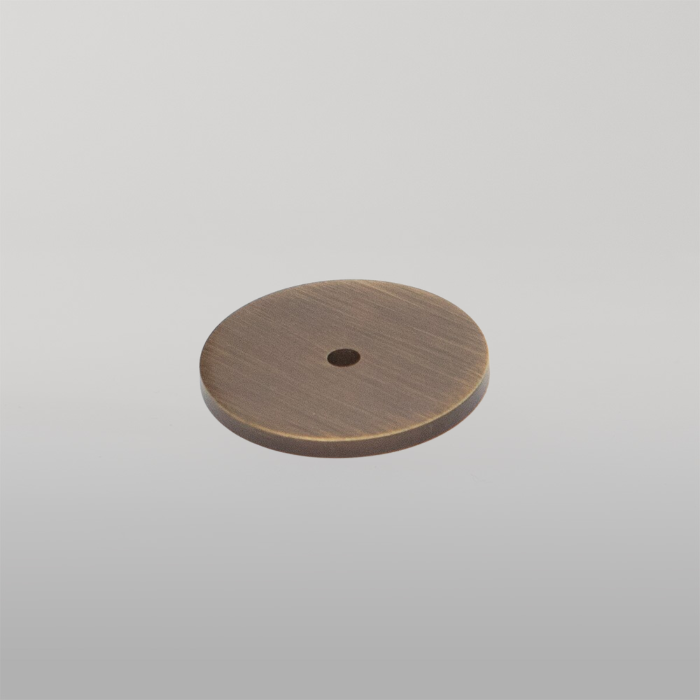 Momo Bellevue Solid Brass Knob Backplate Bronze