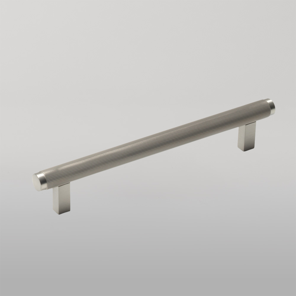 Momo Bellevue Solid Brass Lined Bar Pull 160mm Dull Brushed Nickel