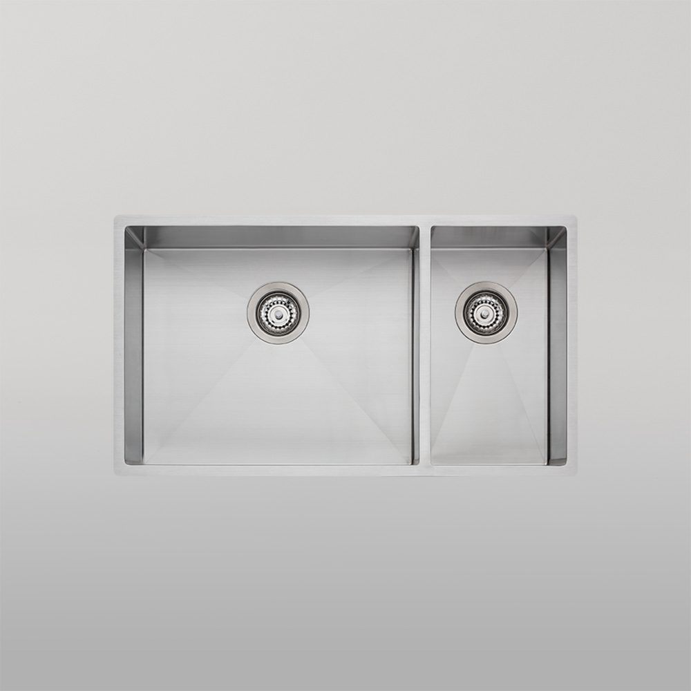 Spectra 1 And 1/2 Bowl Sink Natural Steel